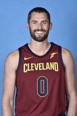 上半场结束 上半场结束