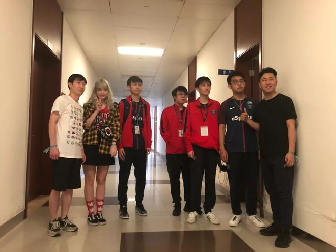 是情绪维度